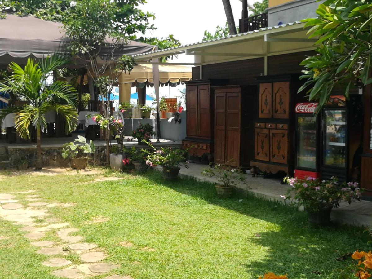 Sunray Villa And Resort Unawatuna Esterno foto