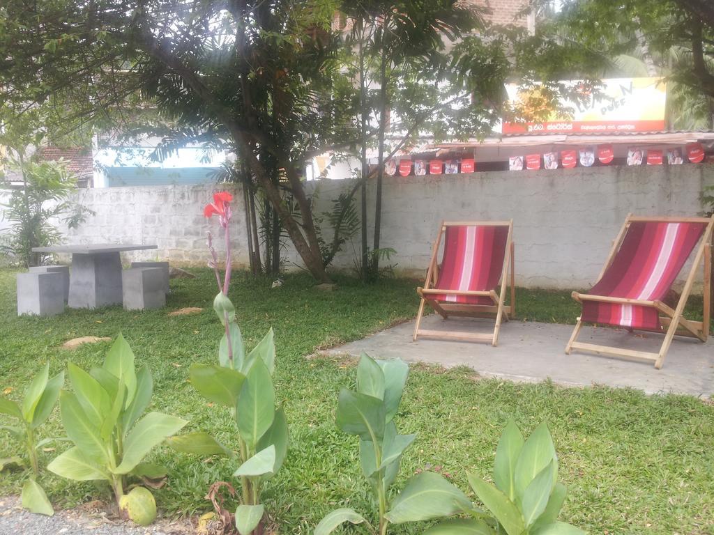 Sunray Villa And Resort Unawatuna Esterno foto