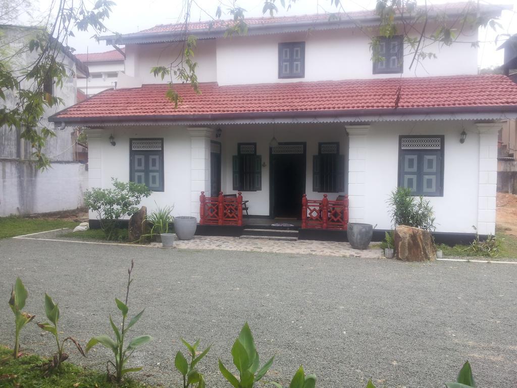 Sunray Villa And Resort Unawatuna Esterno foto