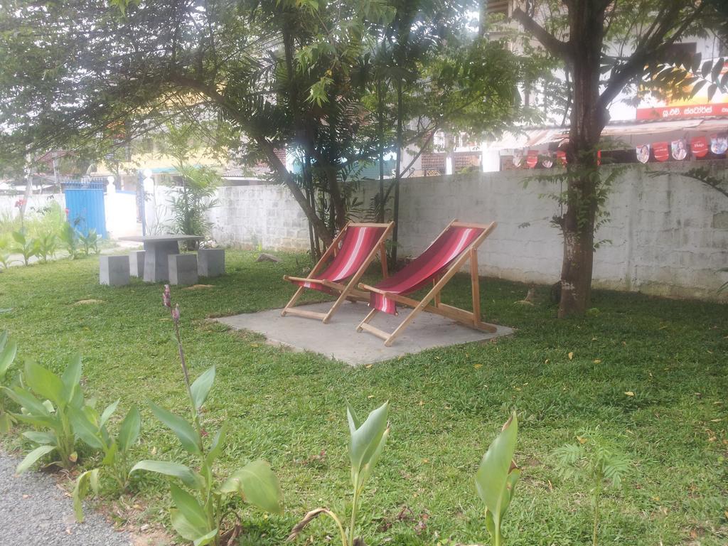 Sunray Villa And Resort Unawatuna Esterno foto