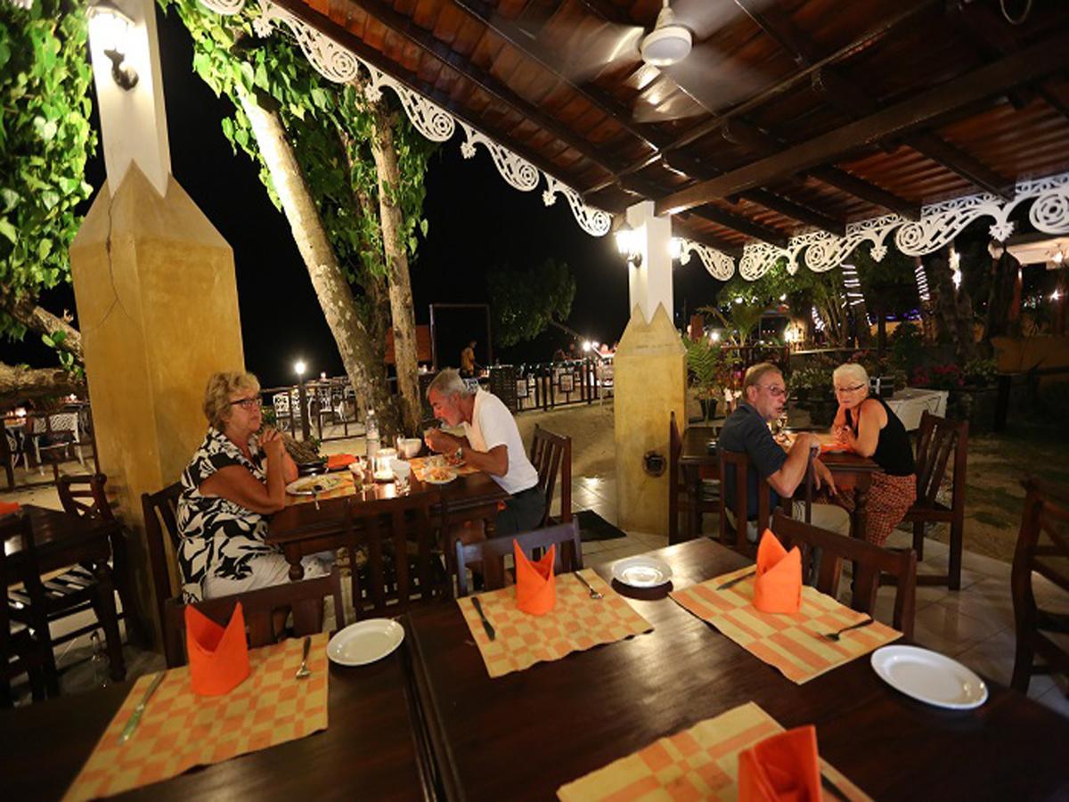 Sunray Villa And Resort Unawatuna Esterno foto